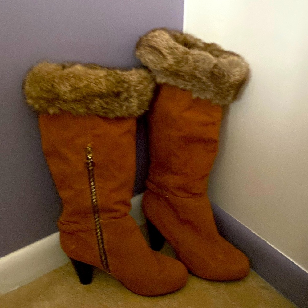 Heeled boots brand new, never worn outside